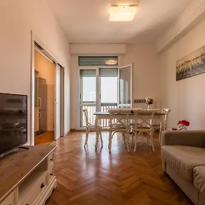 Apartment Tower 13th Floor, Padua